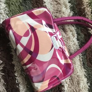 Fluerville, essential designs for modern parenting